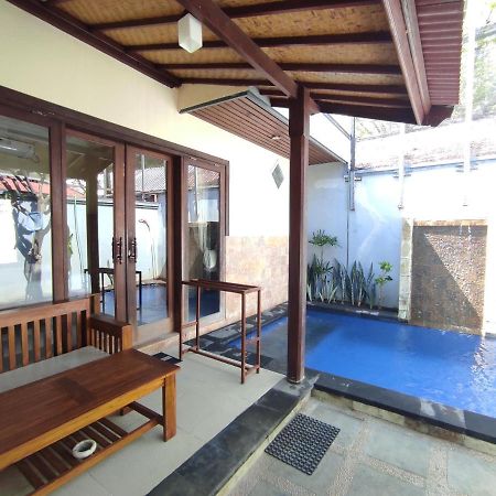 Villa Sahabat Gili Trawangan Exterior photo