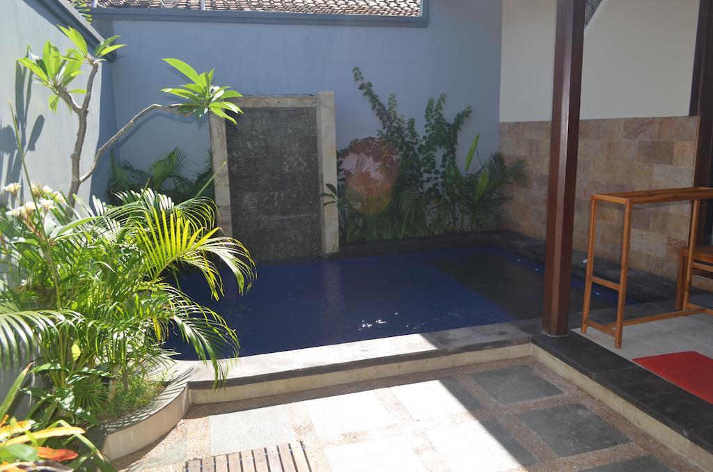 Villa Sahabat Gili Trawangan Exterior photo